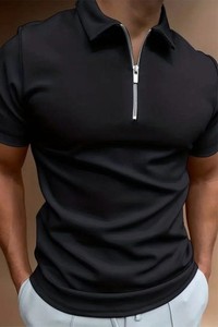 Czarna koszulka polo IVET w stylu klasycznym z krótkim rękawem