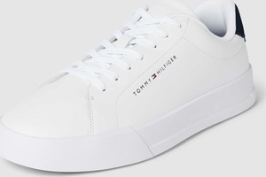 Buty sportowe Tommy Hilfiger sznurowane w sportowym stylu