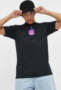 Czarny t-shirt HUF z bawełny w młodzieżowym stylu z krótkim rękawem
