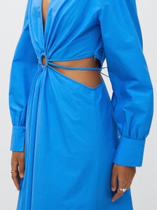 Niebieska sukienka Mango mini z dekoltem w kształcie litery v