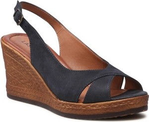 Granatowe sandały Lasocki na koturnie w stylu casual