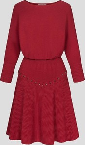 Czerwona sukienka ORSAY z okrągłym dekoltem z długim rękawem
