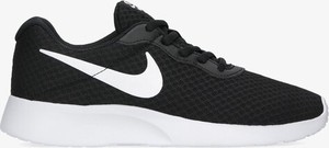 Czarne buty sportowe Nike tanjun sznurowane z płaską podeszwą