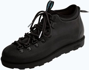 Czarne buty trekkingowe Native z płaską podeszwą
