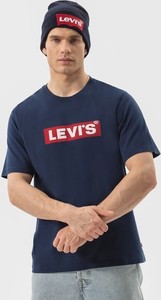 Granatowy t-shirt Levis z krótkim rękawem w młodzieżowym stylu
