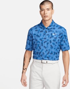 Niebieski t-shirt Nike w młodzieżowym stylu z krótkim rękawem