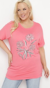 Różowa bluzka born2be z okrągłym dekoltem w młodzieżowym stylu z krótkim rękawem