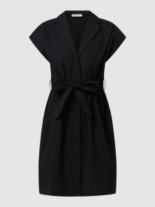 Czarna sukienka ModstrÖm z dekoltem w kształcie litery v