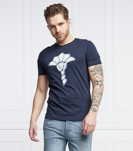 Niebieski t-shirt Joop! w młodzieżowym stylu