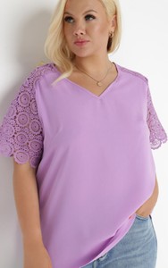 Fioletowa bluzka born2be z krótkim rękawem w stylu casual z dekoltem w kształcie litery v