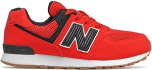 Czerwone buty sportowe New Balance z zamszu sznurowane z płaską podeszwą