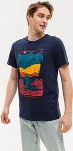 T-shirt Up8 w młodzieżowym stylu z nadrukiem