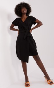 Czarna sukienka 5.10.15 z krótkim rękawem z asymetrycznym dekoltem midi