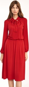 Czerwona sukienka Nife midi w stylu casual