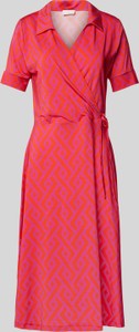 Sukienka Peek&Cloppenburg z krótkim rękawem w stylu casual z jedwabiu