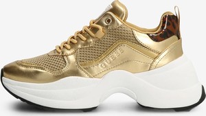 Złote buty sportowe Guess w sportowym stylu