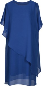 Granatowa sukienka Fokus dla puszystych z krótkim rękawem