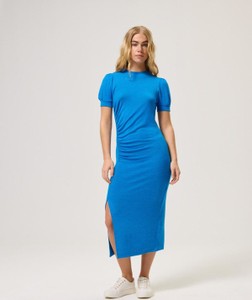 Niebieska sukienka Diverse midi z krótkim rękawem w stylu casual