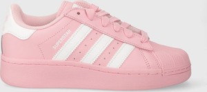 Różowe buty sportowe Adidas Originals sznurowane