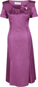 Fioletowa sukienka Fokus midi z okrągłym dekoltem dla puszystych