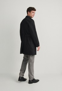Płaszcz męski Reserved z tkaniny w stylu klasycznym