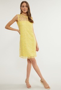 Żółta sukienka Monnari mini na ramiączkach ołówkowa