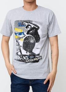 T-shirt Royalfashion.pl z krótkim rękawem z nadrukiem z bawełny