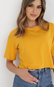 Żółty t-shirt born2be z okrągłym dekoltem z bawełny z krótkim rękawem