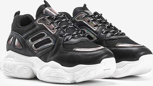 Czarne buty sportowe Gemre.com.pl na platformie sznurowane