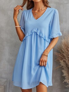 Niebieska sukienka Sweet Summer z dekoltem w kształcie litery v w stylu casual z krótkim rękawem