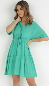Zielona sukienka born2be w stylu casual mini z kołnierzykiem