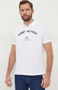 T-shirt Tommy Hilfiger w młodzieżowym stylu z nadrukiem z krótkim rękawem