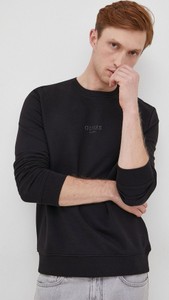 Czarna bluza Guess z nadrukiem w stylu casual