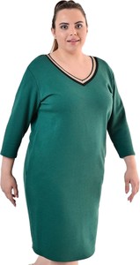 Zielona sukienka Fokus midi z długim rękawem dla puszystych