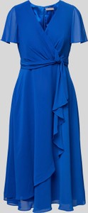 Sukienka Christian Berg z krótkim rękawem maxi z dekoltem w kształcie litery v