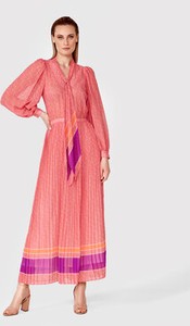 Różowa sukienka Simple z dekoltem w kształcie litery v z długim rękawem maxi