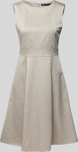 Sukienka Betty Barclay mini z okrągłym dekoltem