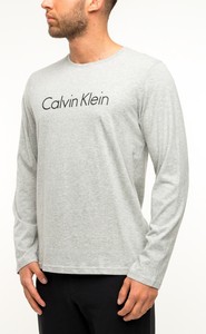 Koszulka z długim rękawem Calvin Klein z długim rękawem w młodzieżowym stylu