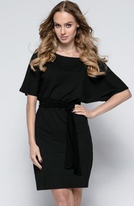 Czarna sukienka Fimfi w stylu casual z krótkim rękawem mini