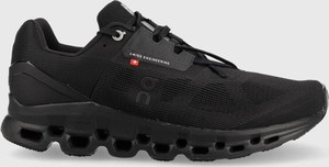 Czarne buty sportowe On-running z płaską podeszwą sznurowane