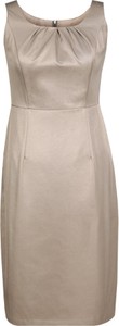 Brązowa sukienka Fokus midi ołówkowa z tkaniny