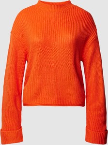 Pomarańczowy sweter Vero Moda z dzianiny