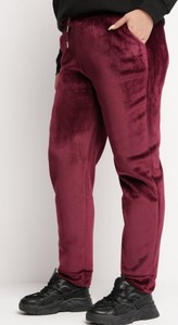 Czerwone spodnie born2be z tkaniny ocieplenie