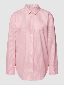 Różowa koszula Review