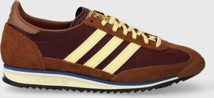 Brązowe buty sportowe Adidas Originals w sportowym stylu