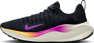 Buty sportowe Nike z płaską podeszwą w sportowym stylu sznurowane
