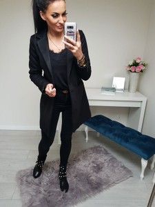 Czarny płaszcz Etnee w stylu casual bez kaptura