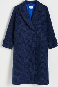 Granatowy płaszcz Reserved z wełny