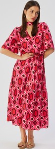 Czerwona sukienka Stylove maxi z dekoltem w kształcie litery v