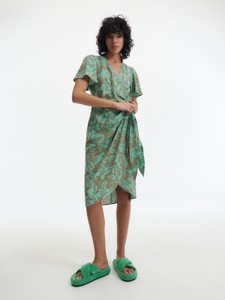 Sukienka Reserved z dekoltem w kształcie litery v w stylu casual midi